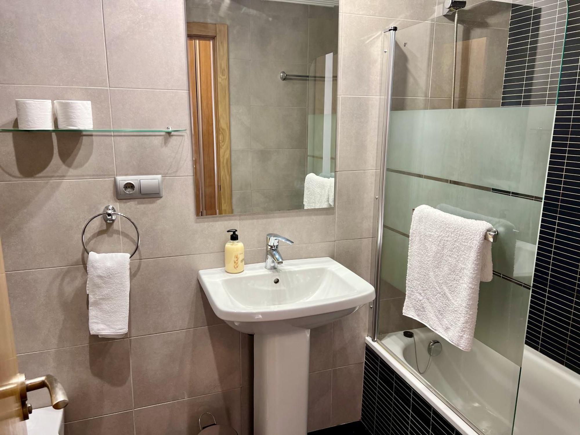 Apartamento Europa Jardin 오비에도 외부 사진